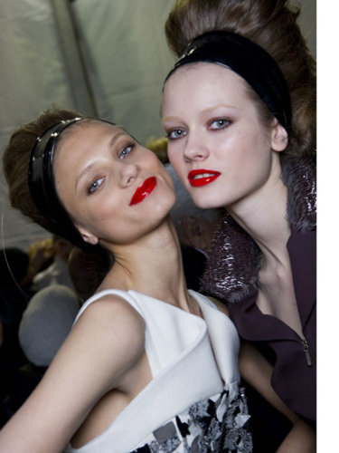 Beauty tips for bright lips