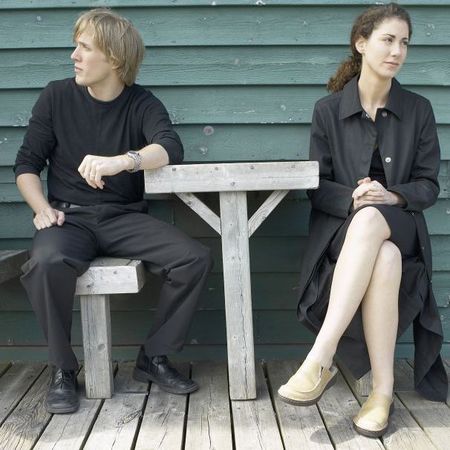 6 signs that he's cheating on you