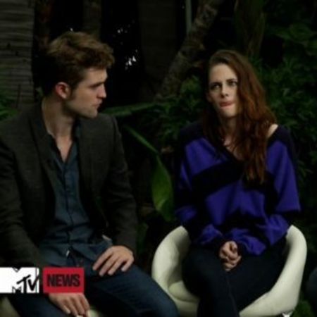 Robert Pattinson, Kristen Stewart andTaylor Lautner in MTV News