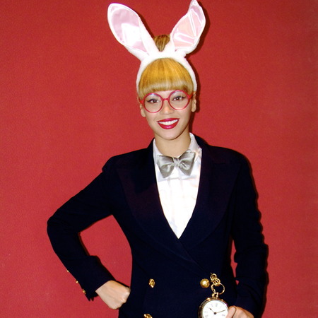 Beyonce alice in wonderland