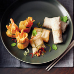 How to: Prawn Wonton parcels