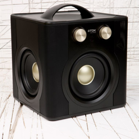 CHRISTMAS 2012: Gadget gifts for him