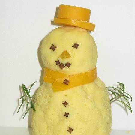 cheese sculpting snowman