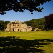 Close house mansion mini break