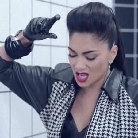 Nicole Scherzinger Boomerang video