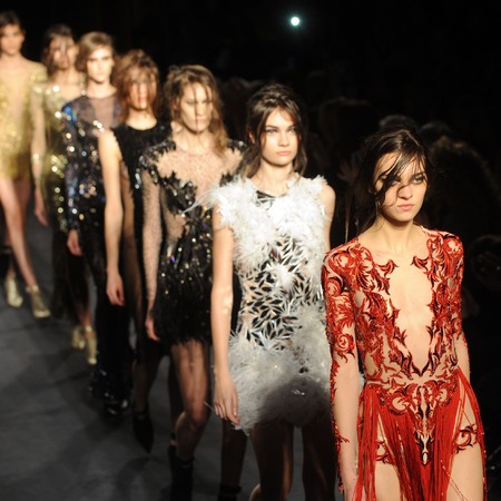 It was another packed day of AW13 shows at LFW! Check out all the best bits now…