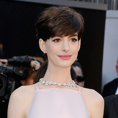 Anne Hathaway 2013 Oscars
