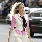 Carrie Bradshaw's TOP 5 Fashion Rules