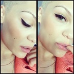 SUMMER MAKEUP: Jessie J works statement eyes