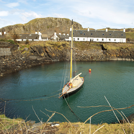5 'secret islands' around Britain