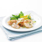Fresh king scallops with basil and lime butter