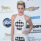 Miley Cyrus suits up in Balmain at Billboard Awards