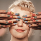 WATCH: Exclusive Populaire clip