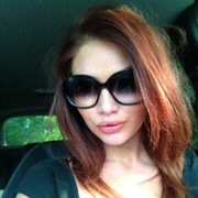  Amy Childs takes out her hair extensions to show off natural hair
