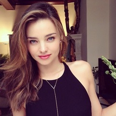 Miranda Kerr fresh face makeup