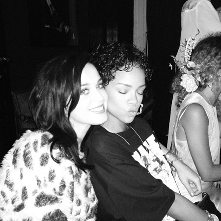 Rihanna sits on Katy Perry's lap in Instagram picture