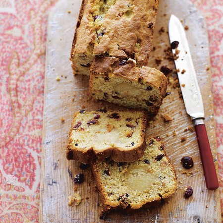cranberry and amaretto stollen cake recipe - Christmas baking - Christmas recipe - cooking - recipes - handbag.com