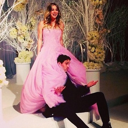 Kaley Cuoco pink Vera Wang wedding dress - life news - handbagcom
