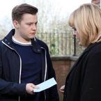 soap spoilers - hollyoaks - robbie changed statement - john paul - handbag.com