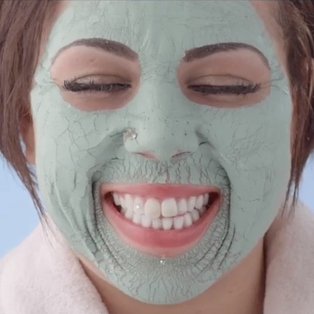 the body shop selfiesteem campaign for teenage cancer trust - takr a selfie for charity - handbag.com