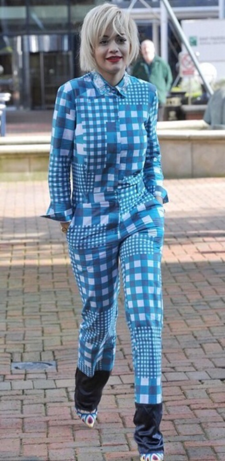 Rita Ora - twitter - gingham pyjamas and heels - shopping bag - handbag.com