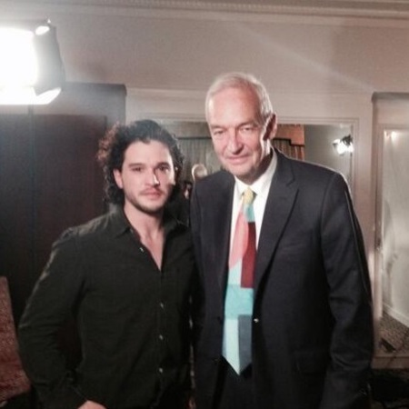 Kit Harington - twitter pic - 5 reasons why he should have a twitter account - day bag - handbag.com